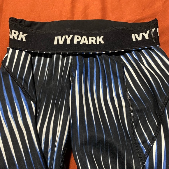Ivy Park Kaleidoscope Capri Leggings - Picture 4 of 5